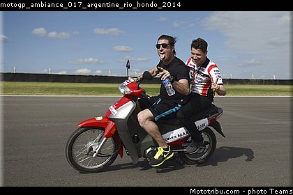 motogp_ambiance_017_argentine_rio_hondo_2014.jpg