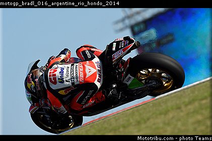 motogp_bradl_016_argentine_rio_hondo_2014.jpg