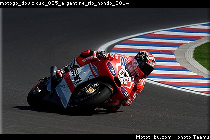 motogp_dovizioso_005_argentine_rio_hondo_2014.jpg