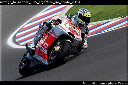 motogp_hernandez_005_argentine_rio_hondo_2014.jpg