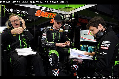 motogp_smith_008_argentine_rio_hondo_2014.jpg