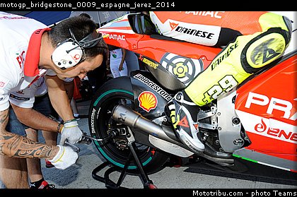 motogp_bridgestone_0009_espagne_jerez_2014.jpg
