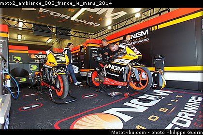 moto2_ambiance_002_france_le_mans_2014.jpg