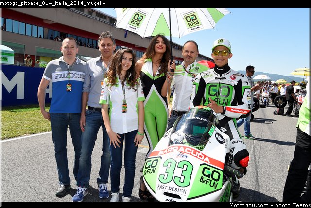 motogp_pitbabe_014_italie_2014_mugello