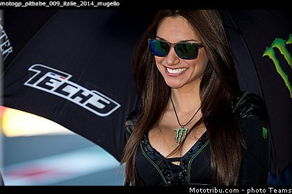 motogp_pitbabe_009_italie_2014_mugello.jpg