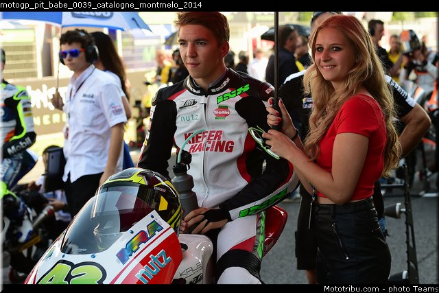 motogp_pit_babe_0039_catalogne_montmelo_2014