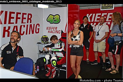 moto3_ambiance_0005_catalogne_montmelo_2013.jpg