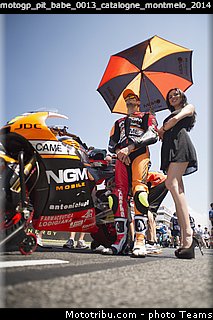 motogp_pit_babe_0013_catalogne_montmelo_2014.jpg