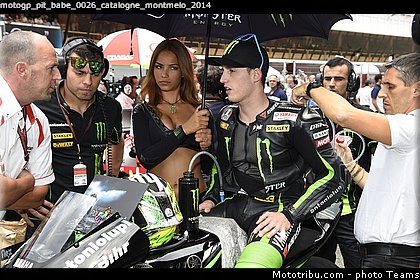 motogp_pit_babe_0026_catalogne_montmelo_2014.jpg