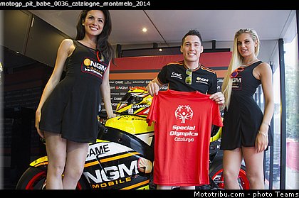 motogp_pit_babe_0036_catalogne_montmelo_2014.jpg