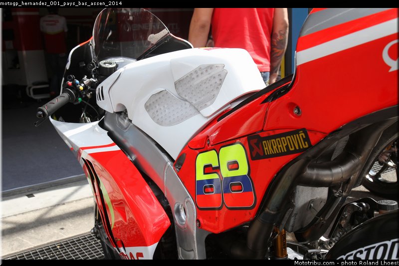 motogp_hernandez_001_pays_bas_assen_2014