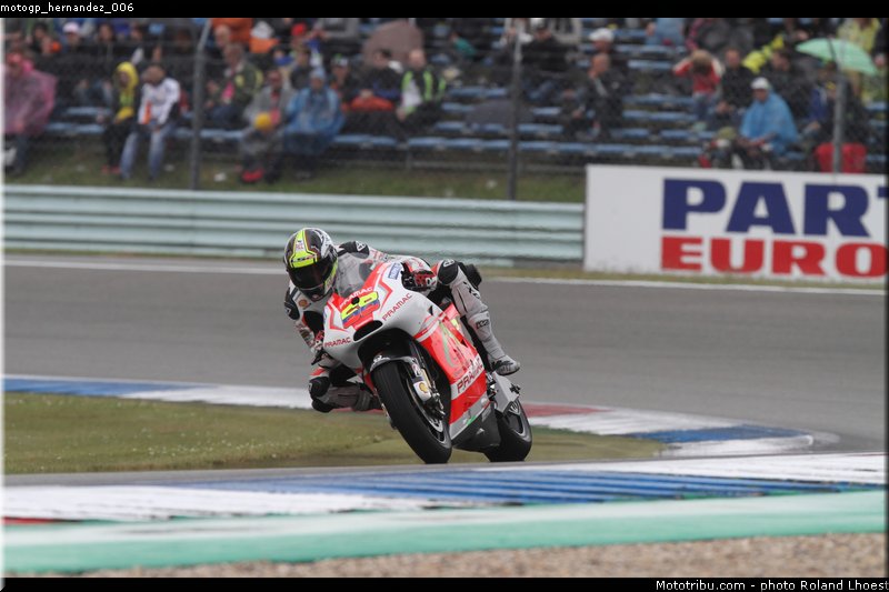motogp_hernandez_006