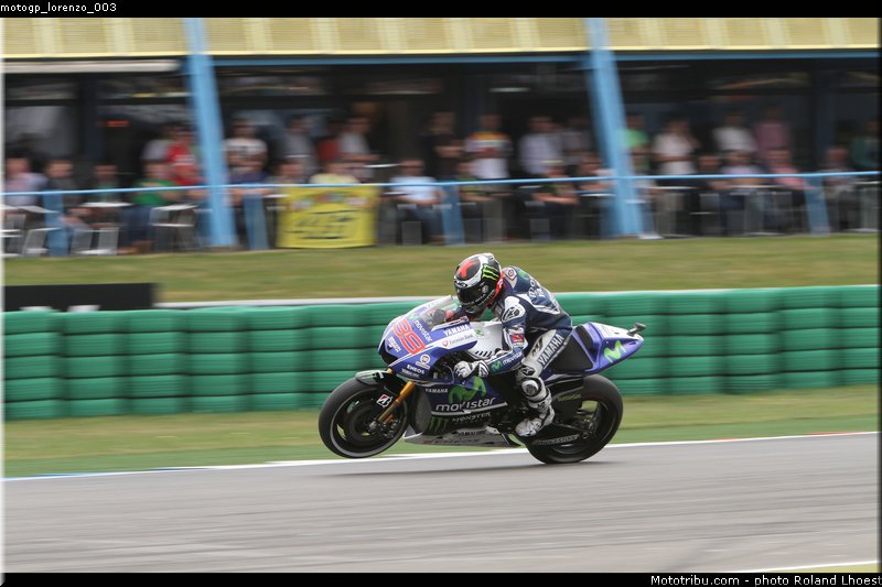 motogp_lorenzo_003