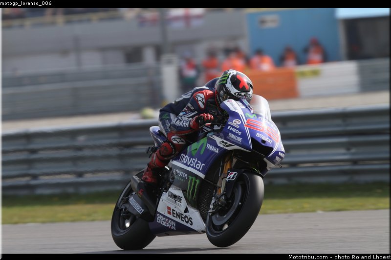 motogp_lorenzo_006