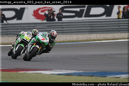 motogp_aoyama_002_pays_bas_assen_2014.jpg