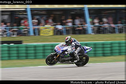 motogp_lorenzo_003.jpg