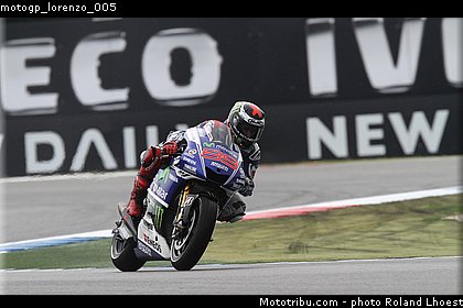 motogp_lorenzo_005.jpg