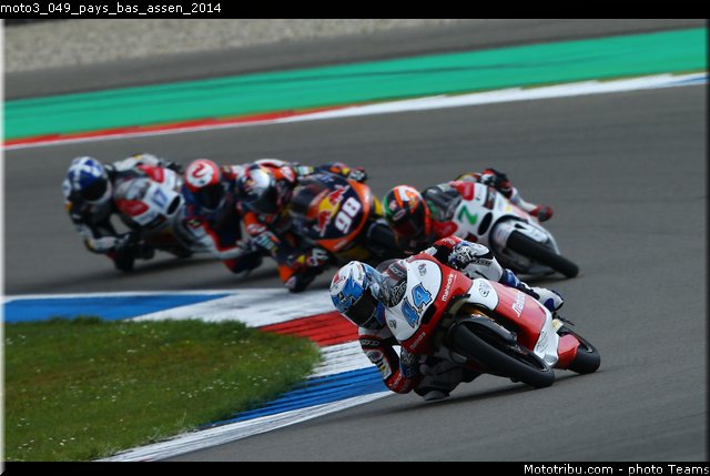 moto3_049_pays_bas_assen_2014