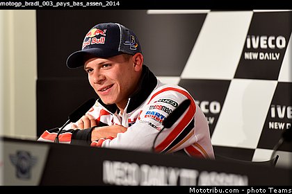 motogp_bradl_003_pays_bas_assen_2014.jpg