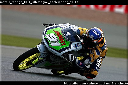 moto3_rodrigo_001_allemagne_sachsenring_2014.jpg