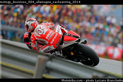 motogp_dovizioso_004_allemagne_sachsenring_2014.jpg