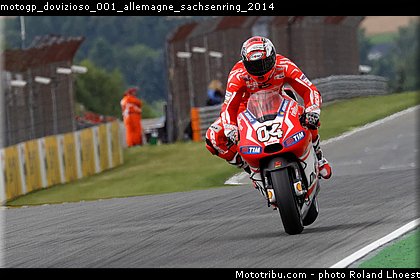 motogp_dovizioso_001_allemagne_sachsenring_2014.jpg
