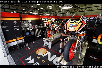 motogp_edwards_002_allemagne_sachsenring_2014.jpg