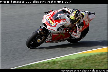 motogp_hernandez_001_allemagne_sachsenring_2014.jpg