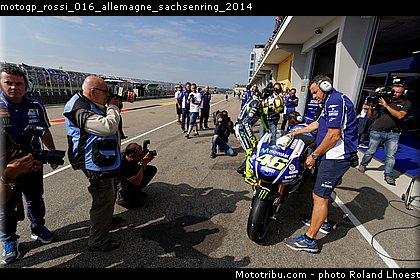 motogp_rossi_016_allemagne_sachsenring_2014.jpg