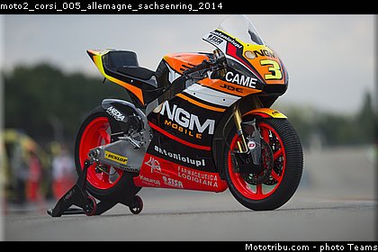 moto2_corsi_005_allemagne_sachsenring_2014.jpg