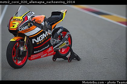 moto2_corsi_020_allemagne_sachsenring_2014.jpg