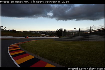 motogp_ambiance_007_allemagne_sachsenring_2014.jpg