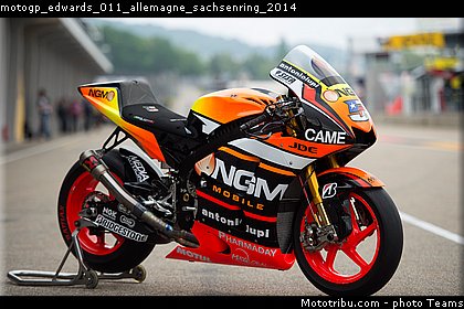 motogp_edwards_011_allemagne_sachsenring_2014.jpg