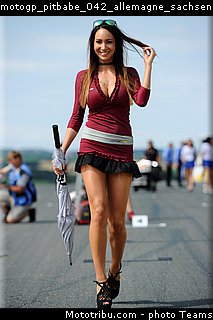 motogp_pitbabe_042_allemagne_sachsenring_2014.jpg