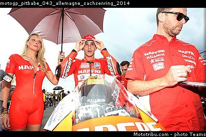 motogp_pitbabe_043_allemagne_sachsenring_2014.jpg