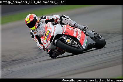 motogp_hernandez_001_indianapolis_2014.jpg