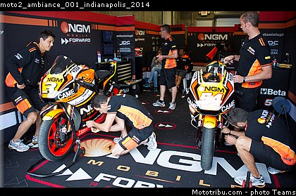 moto2_ambiance_001_indianapolis_2014.jpg