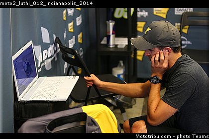 moto2_luthi_012_indianapolis_2014.jpg