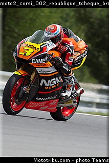 moto2_corsi_002_republique_tcheque_brno_2014.jpg