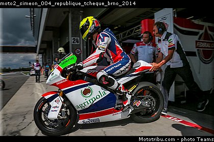 moto2_simeon_004_republique_tcheque_brno_2014.jpg