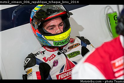 moto2_simeon_006_republique_tcheque_brno_2014.jpg