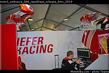 moto3_ambiance_006_republique_tcheque_brno_2014.jpg