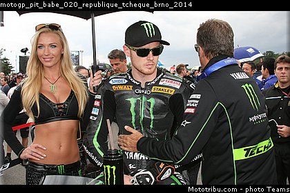 motogp_pit_babe_020_republique_tcheque_brno_2014.jpg