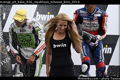 motogp_pit_babe_026_republique_tcheque_brno_2014.jpg