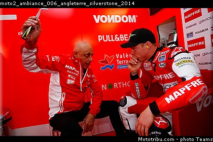 moto2_ambiance_006_angleterre_silverstone_2014.jpg