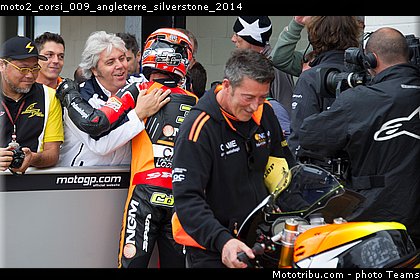moto2_corsi_009_angleterre_silverstone_2014.jpg