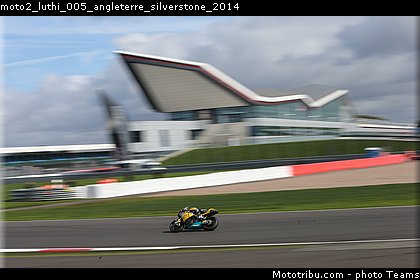 moto2_luthi_005_angleterre_silverstone_2014.jpg