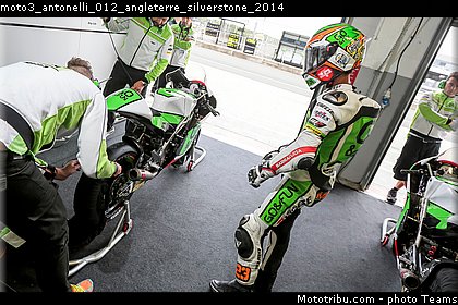 moto3_antonelli_012_angleterre_silverstone_2014.jpg