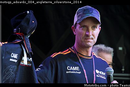 motogp_edwards_004_angleterre_silverstone_2014.jpg