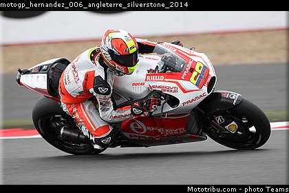 motogp_hernandez_006_angleterre_silverstone_2014.jpg